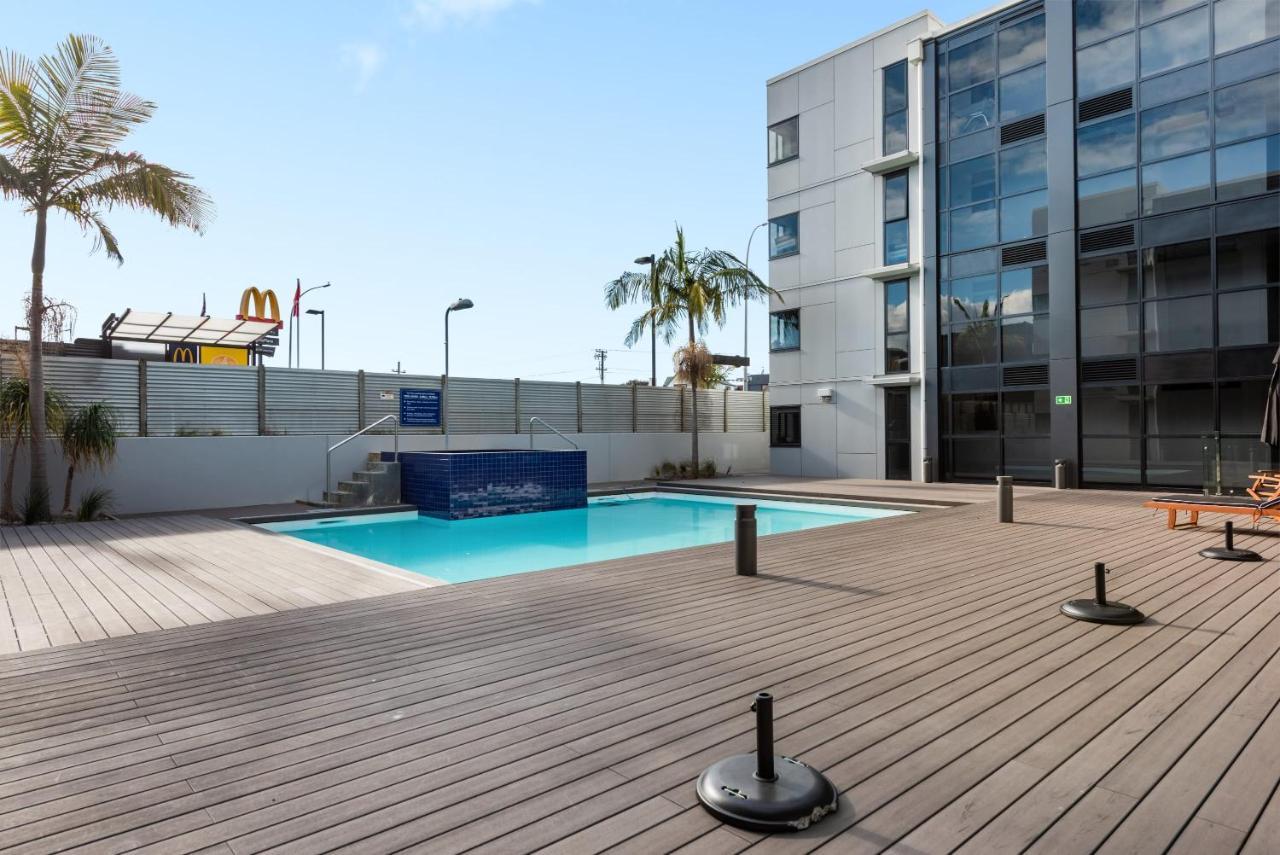 Central Mount Apartment, Quiet And Spacious With Pool Mount Maunganui Esterno foto